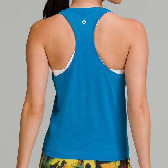 LULULEMON SWIFTLY TECH RACERBACK TANK TOP *RACE LENGTH - Size 8 - Poolside Blue - Picture 2 of 4